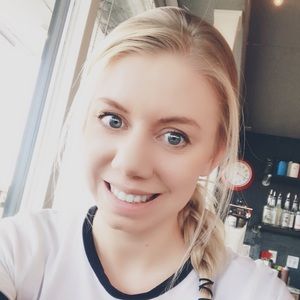 Meet your Posher, Anna